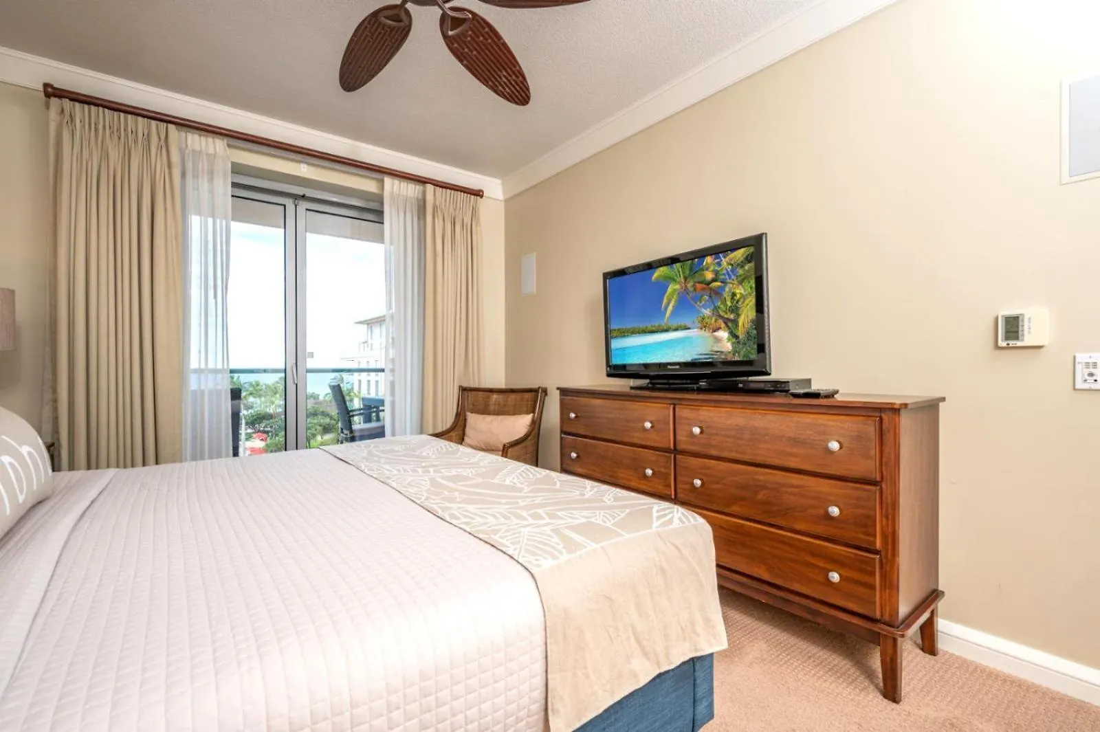 Spacious 3-Bedroom Studio Honua Kai Collection - Multi Unit Listing - Same Floor - Ocean Views - 2 Free Rental Cars Hkh-52937 Kaanapali USA